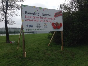 Coloured Horizontal Houweling's Tomatoes Sign Street View